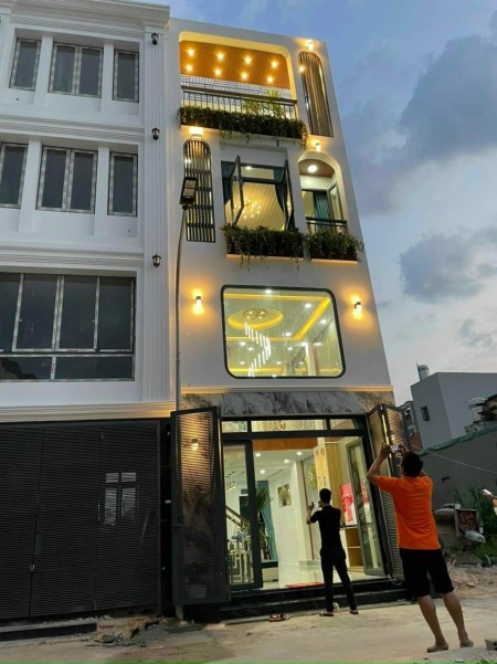 Nhà xây mới 100% full toàn bộ nội thất cao cấp mà giá cực kỳ rẻ Phường 14 Gò Vấp