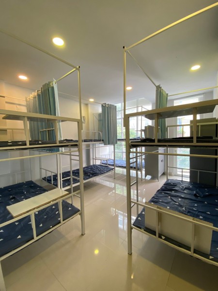 Sang nhượng lại kí túc xá mặt tiền đường Nguyễn Cửu Vân, P17, Bình Thạnh