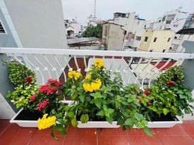 Bán gấp nhà đẹp đường Hoàng Hoa Thám - 35M2 - 4 lầu - Giá 5.5 tỷ.