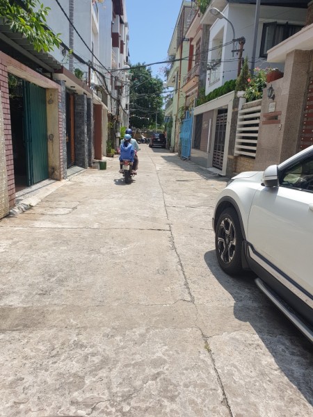 Bán gấp nhà Tiểu La 2 tầng mới toanh, thiết kế cực đẹp. Giá giảm chỉ nhỉnh 3tỷ