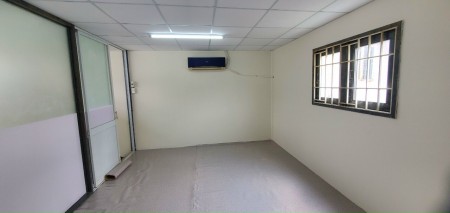 Cho thuê ngà nguyên căn cấp 4 có gác, có máy lạnh, ngay ngã ba mỹ thành Q9.5tr/tháng