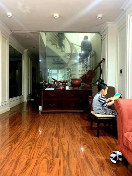 Bán nhá khu vực Lĩnh Nam nhà mới + Lô góc thoáng + Full nội thất. Giá bán 3.1 tỷ