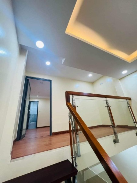 Bán nhà Lý Thánh Tông nhà mới đẹp vào ở ngay - 2 tầng - 46m2 - Tặng nội thất - Sát hỗ bơi