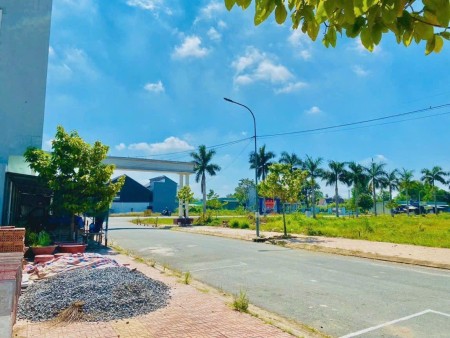 Cần bán đất ngay TTHC Thủ Thừa, 100m2