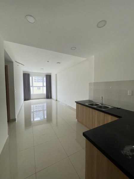 Bán căn hộ 2pn,2wc giá 1ty9 bao full toàn bộ view hồ bơi siêu đẹp cam kết tin thật 100%
