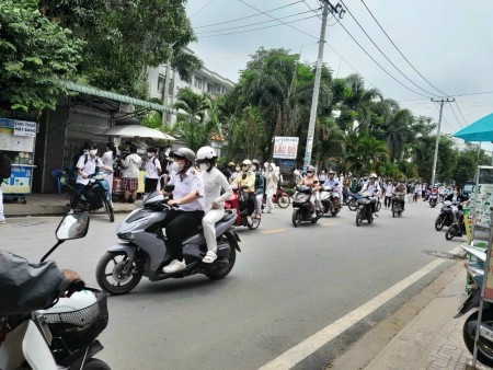 Đi đến slide 3