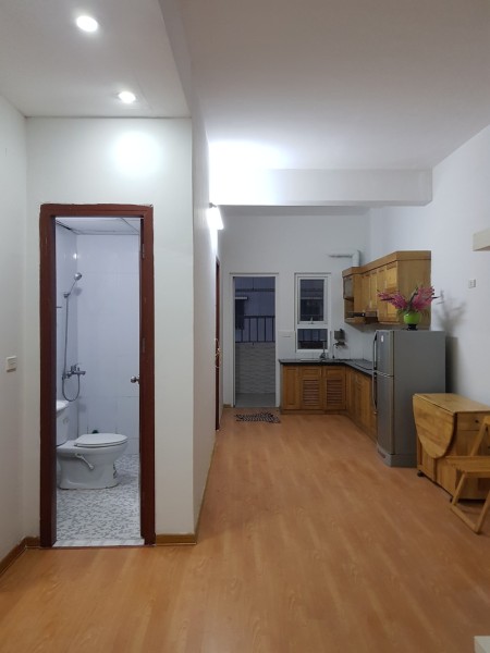 Bán căn hộ 2 ngủ 2 WC, nội thất đầy đủ, SĐCC, giá chỉ 1,1X tỷ, Kim Văn Kim Lũ - Hoàng Mai, HN