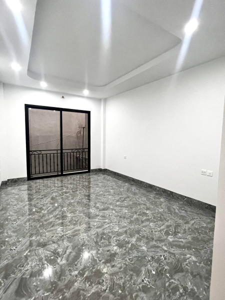 Bán gấp nhà mặt phố trung tâm Hà Đông, kinh doanh, 40m x 5T chỉ nhỉnh 4tỷ