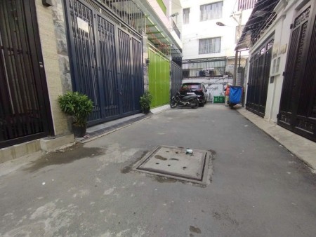 Nhà mới ở ngay như hình - đường 12 Hiệp Bình Phước - 68m Chỉ 6.8 tỷ