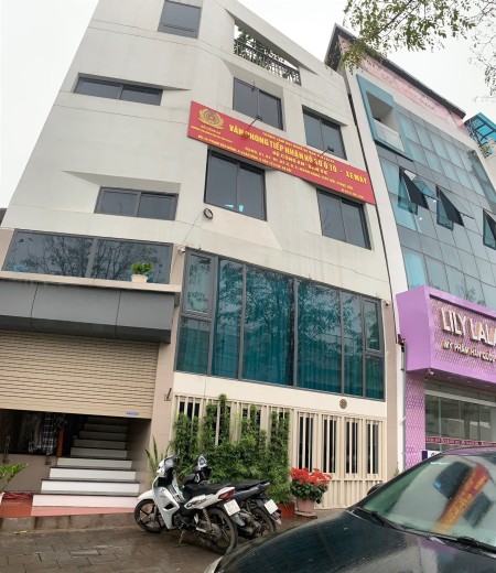  Cho Thuê Văn Phòng tầng 2 #VIEWGÓC cực đẹp tại Phạm Văn Đồng