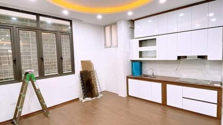 Bán nhà ngõ ô tô, kinh doanh Thái Hà, Đống Đa 43m, 5 tầng, mặt tiền 5m, giá 13 tỷ