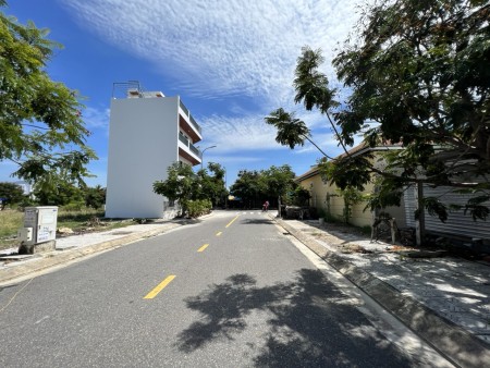 Cần bán đất tái định cư Hà Quang 2, nhanh gọn, giá rẻ.