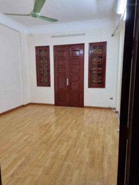 Cho thuê nhà nguyên căn, Cổ Nhuế, Bắc Từ Liêm, 45m2 x 4T, Mt 4m, Full đồ, Giá: 8Tr/Th (Có TL)