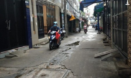 Bán nhà 46m2 đường CMT8, quận 10, 2 tầng, giá chỉ 5,3 tỷ