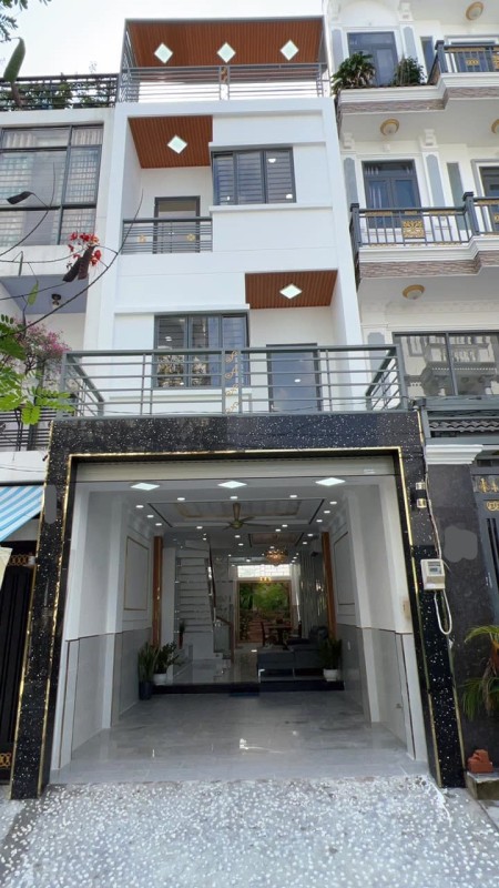 Bán gấp nhà mới đẹp, khu Nam Long Phú Thuận, Q7, 100m2, 4 lầu, chỉ 12,5 tỷ!