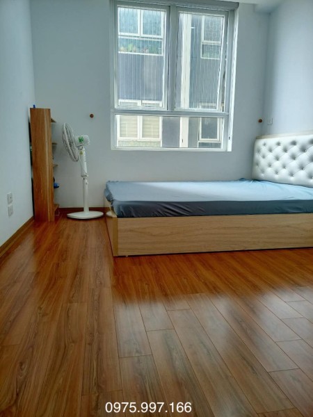 Bán căn hộ 2PN 66m2 tại UDIC 122 Vĩnh Tuy, giá 2.x tỉ LH: 0975.997.166
