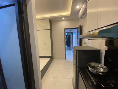 Bán tòa nhà CCMN Cầu Giấy, 45m2 x 5 tầng, 9 Phòng full đồ, dòng tiền 45 triệu/ tháng