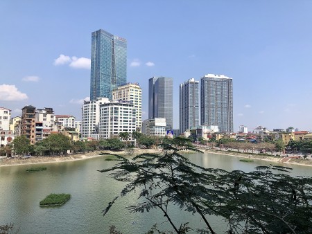 Cho thuê văn phòng đẹp quận Ba ĐÌnh, hướng thẳng view hồ Ngọc Khánh