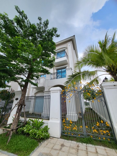Đi đến slide 3