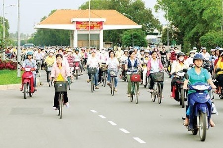 Đi đến slide 2