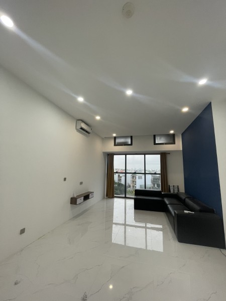 Bán căn hộ officetel nhà mới hoàn thiện cơ bản rộng 45m2 giá chỉ 1ty750 bao full hết