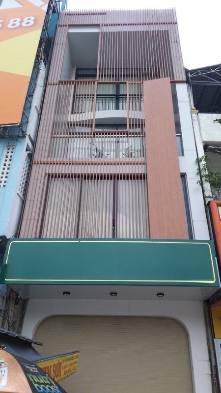 Cho thuê nhà mới 100% mặt tiền Lý Thái Tổ, quận3 KC 4 tầng 520m2 Chỉ 40 triệu