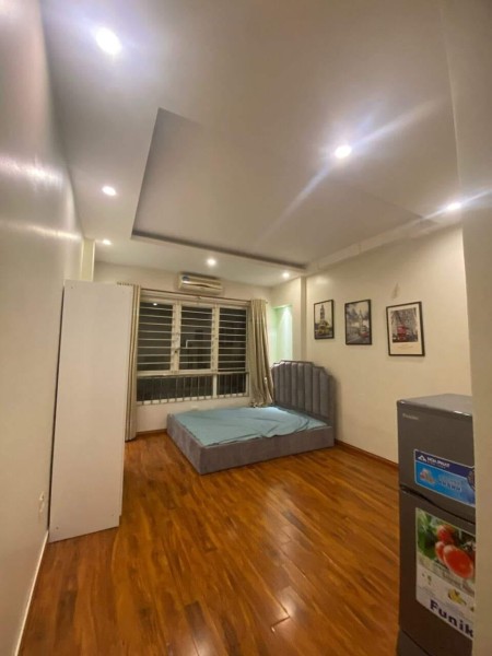 Bán tòa CCMN ngõ 43 Trung Kính, Cầu Giấy, 45M2 x 5 tầng - 9 phòng KK, dòng tiền 540 triệu/ năm
