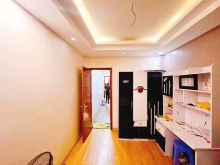 Bán nhà đẹp Khâm Thiên, Đống Đa 39m, 4 tầng, mặt tiền 3.1m, giá 4.3 tỷ