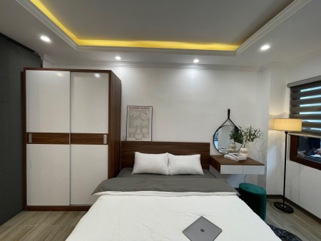 Căn hộ dòng tiền phố Thuỵ Khuê, Tây Hồ. Dt 180m- 8 Tầg- MT 10m- 26 căn hộ full nội thất, Ôtô vào nhà