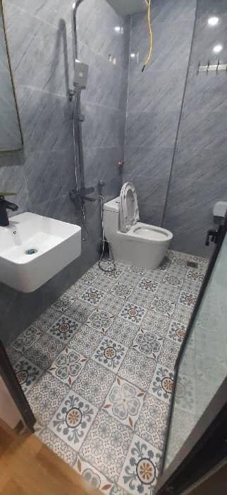 BÁN GẤP NHÀ VẠN PHÚC 6 TẦNG, MẶT TIỀN RỘNG 5.9M, GIÁ 2 TỶ 8!