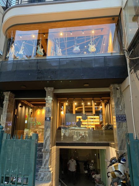 Bán Building mới xây 2 mặt tiền 75 Trần Quang Diệu, P14, Quận 3