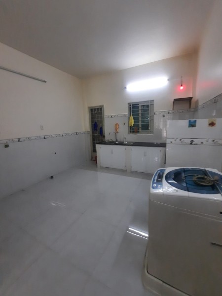 1 căn nhà siêu hot cho các bạn có tài chính từ 4 tỷ nhé nhà mới đẹp, địa thế đẹp