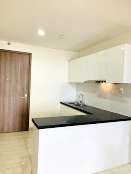Cho thuê căn hộ 2 phòng ngủ 71m2 có thể làm văn phòng và ở