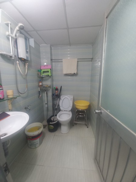 Bán nhà mặt tiền kinh doanh chợ Hiệp Thành, dt 4x16, 2 tầng, hẻm 6m, giá chỉ 4.2 tỷ