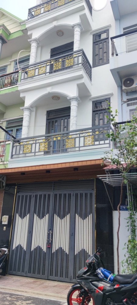 Bán nhà Bùi Văn Ngữ q12, dt: 4x17.8, 5 tầng, hẻm 6m, nhĩnh 4.5 tỷ