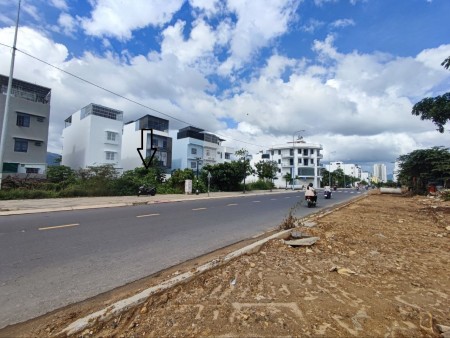 Bán đất mặt tiền đường Thích Quảng Đức (Số 4) ngang 8m dài 16m KĐT Lê Hồng Phong I