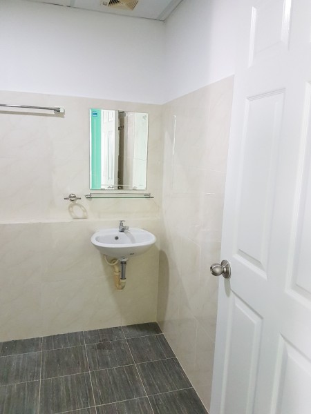 Bán nhanh CC 8X Đầm Sen, dt 45m2, 1pn giá 1 tỉ 375tr. Lh Mỹ xem nhà 0384015896