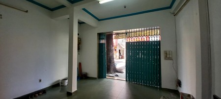 Chính chủ bán nhà mặt tiền đường Nguyễn Kim Q.10