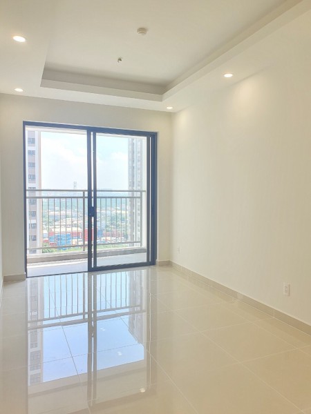 Cần bán gấp CH Rivera Park, Q10, DT: 78m2, 2PN - 2WC, 1TY980 SHR, full nội thất. LH A LÂM