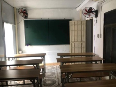 Cho thuê nhà nguyên căn, Nguyễn Chánh, Cầu Giấy, 40m2 x 4T, Mt 5m, Giá: 20Tr/Th. (Có TL)