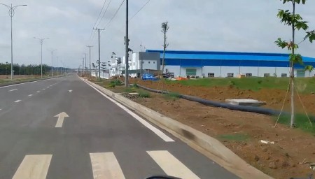 Bán lô đất ngộp giá rẻ sát tuyến số 3 gần khu công nghiệp