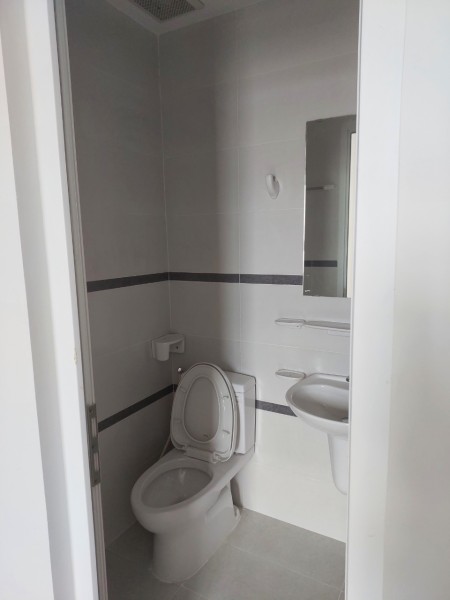 Cần cho thuê căn hộ chung cư Felisa Riverside, 99E Bến Bình Đông