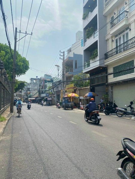 Bán nhà HXH Nguyễn Xí, Phường 13, Bình Thạnh, DT: 5,7x10 (56m2), giá 6.5 tỷ