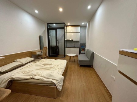 Bán nhà phố Nguyễn Khang (Yên Hoà). Diện tích 45m², 5 tầng,