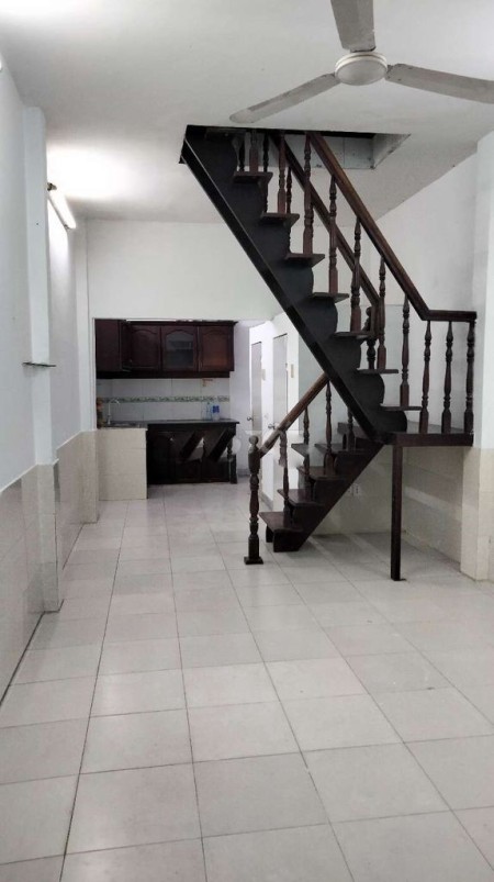 Cho thuê nhà nguyên căn đường Quang Trung, phường 10, Gò Vấp