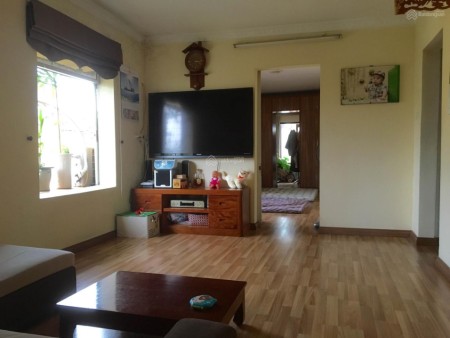 Chính chủ cần cho thuê căn góc phòng 501 C8 Thành Công Ba Đình Hà Nội