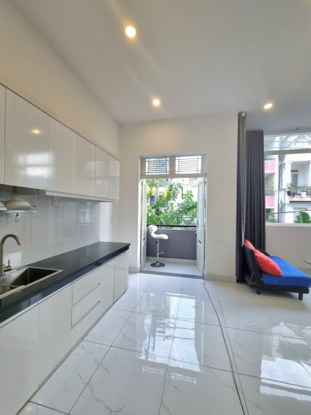 Cho thuê phòng trọ Lâm Văn bền Phòng mới xây 100%, rộng khoảng 25 -30m2, sạch sẽ, cửa sổ thoáng mát