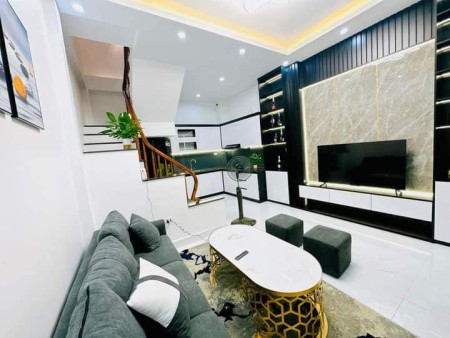 Bán nhà Tứ Hiệp, Chủ nhà có lộc làm ăn - Thoáng mát - Yên Tĩnh, 30m2, 2.3 tỷ