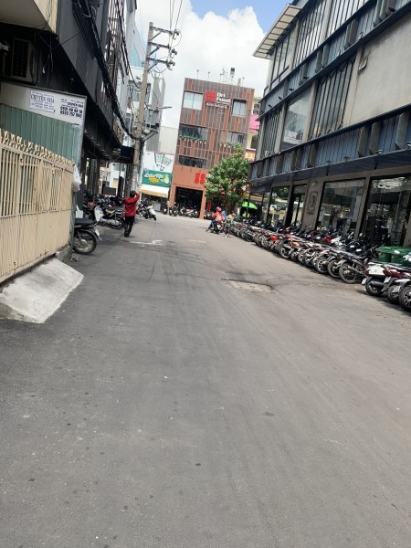 Bán nhà riêng HXH Sư Vạn Hạnh Quận10 DT 67,5m2 x 4 tầng, giá rẻ 15,699 tỷ TL