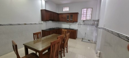 Cho thuê nhà Thạch Lộc 14, 2 lầu 3pn, 3 wc gần cầu vượt ngã tư Ga